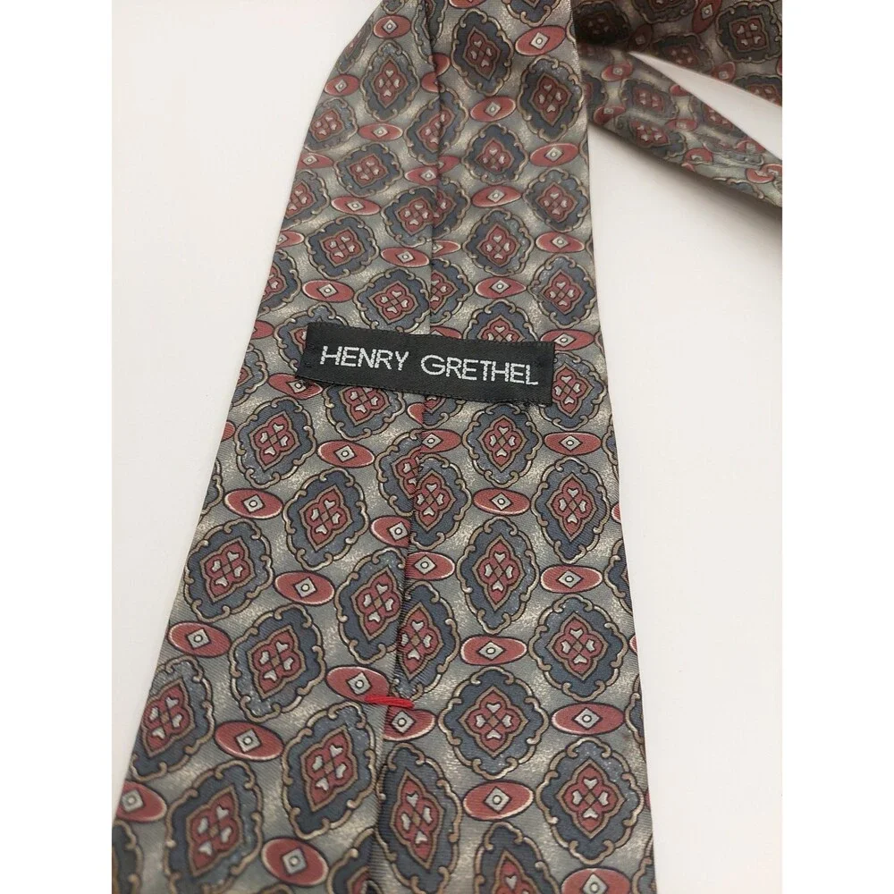 Henry Grethel Men's Tie Elegant Design Silver Gray Maroon
